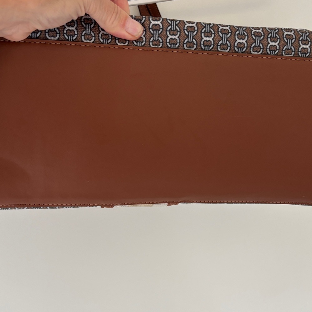 Tory Burch Tan Leather Tote - Picture 8 of 11